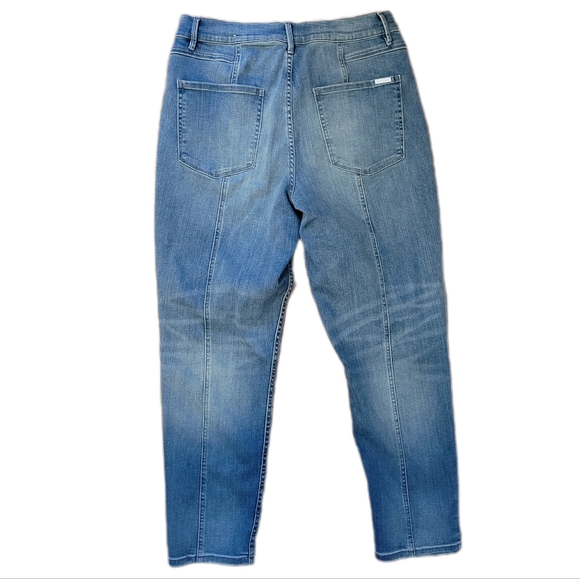 WHBM Extra High-Rise Jeans w Seam Detail Size 12 - Picture 7 of 10